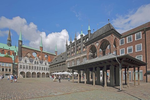 Gothic Kaak former pillory at the market square and town hall, pedestrian, temple, wooden beams,