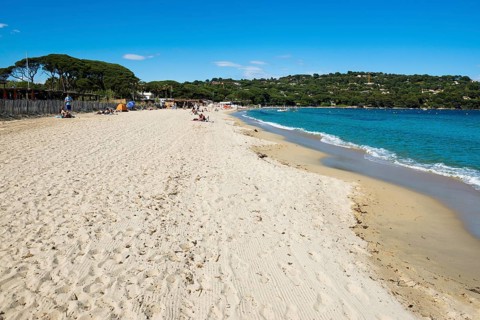 Sandy beach beach, Plage de Tahiti, Saint Tropez, Var, French Riviera, Provence-Alpes-Cote d'Azur,