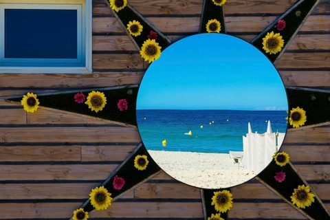 Beach bar Tahiti, Plage de Tahiti, Saint Tropez, Var, French Riviera, Provence-Alpes-Cote d'Azur,