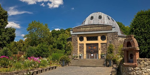 Nibelungenhalle, domed building based on an idea by Hermann Hendrich, Königswinter, North