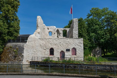 Castle ruins, Lippe spring, Bad Lippspringe, climatic health resort, North Rhine-Westphalia,
