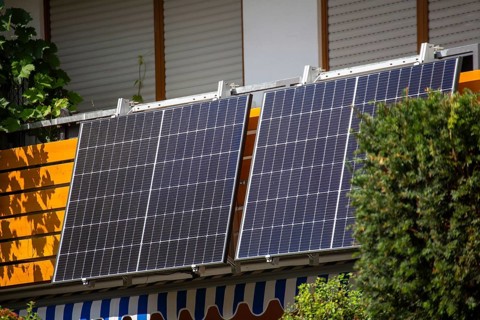 Balcony power station on a detached house