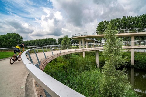 Ramp on the Liniebrug, bicycle and pedestrian bridge over the Amsterdam-Rhine Canal near the