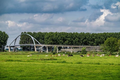 The Liniebrug, bicycle and pedestrian bridge over the Amsterdam-Rhine Canal near the village of