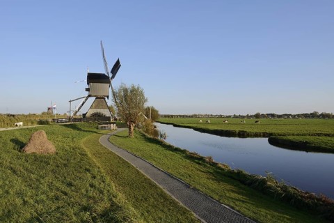 Historic windmill, UNESCO World Heritage Site, Kinderdijk, South Holland, Netherlands