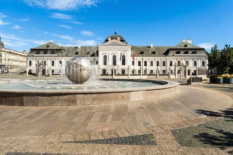 Peace fountain on Hodža Square at Grassalkovich Palace, Presidential Palace, seat of the President