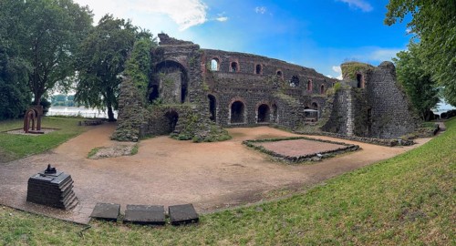 Panoramic photo of the ruins of the imperial palace of Emperor Frederick I Barbarossa, built in the