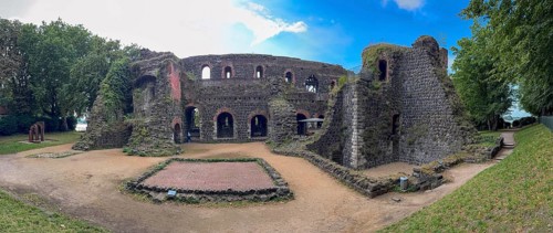 Panoramic photo of the ruins of the imperial palace of Emperor Frederick I Barbarossa,