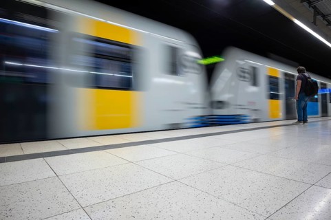 Underground incoming S-Bahn, train, Class 420 Generation 2025, platform, stop, Feuersee station,