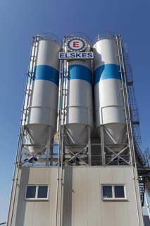 Elskes Tranportbeton, logo on silo plant, concrete plant in Düsseldorf harbour, Düsseldorf, North