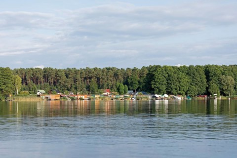 Boathouses, holiday homes, Leppinsee, Rechlin, Mecklenburg Lake District, Mecklenburg-Western