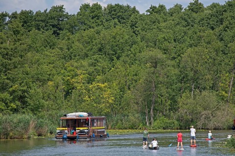 Houseboat, canoe, stand-up paddler, canal between Mirower See and Zotzensee, Mecklenburg Lake