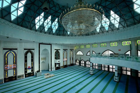 As Syakirin Mosque or KLCC Mosque, Prayer Hall, Kuala Lumpur, Malaysia, Asia