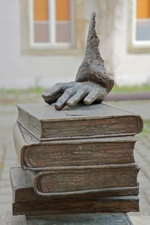 Monument to merchant, publicist and publisher Carl Joseph Meyer, sculpture, modern art, pile of