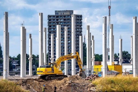Construction of a new logistics hall on the Mercatroinsel, Hall 2, next to an existing hall, approx