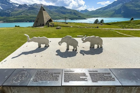 View from viewing platform to Mont-Cenis Pyramid Museum with stylised pyramid Museum in memory of