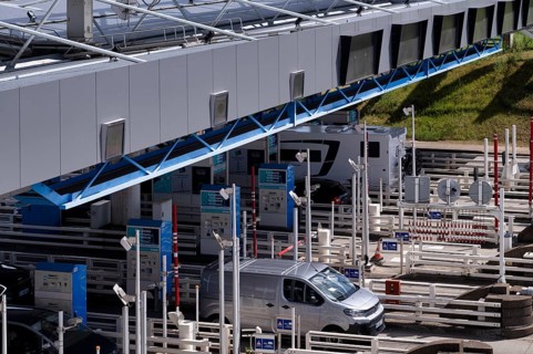 Toll station, toll, Barriere de Payage, Pont de Normandie, Normandy Bridge, cable-stayed bridge, Le