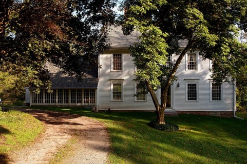 Early wooden settler's house, 1780, Marksboro, New Jersey, USA