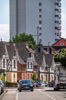 Residential buildings, on Nobelstrasse, in the Wiesdorf district, in Leverkusen, Bayer AG's