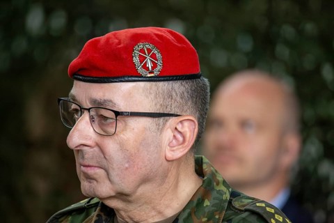 Carsten Breuer, General of the Army of the Bundeswehr, visits the Germersheim Air Force Training