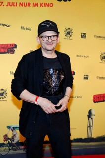 Milan Peschel at the #SchwarzeSchafe premiere at the cinema in the Kulturbrauerei on 15.7.2025