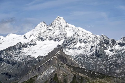 Summit of the Großglockner with snow, view from the summit Böses Weibl, Schober group, Hohe Tauern
