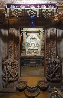 White marble statue of Mahavira in the Jain temple Chandraprabhu in the fortress in Jaisalmer,