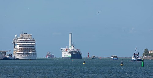 Cruise ship AIDA mar moored at the quay wall, Scandlines Hybrid Ferry, Warnow, Warnemünde, Rostock,