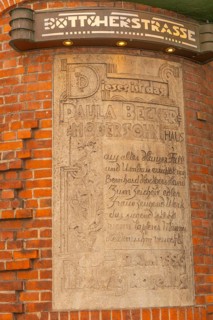 Reference to Paula Becker-Modersohn House, Böttcherstrasse, cultural monument in the historic city