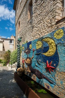 Art installation, artist Xavier, Musée Picasso, Antibes, Provence Alpes Côte d'Azur, South of