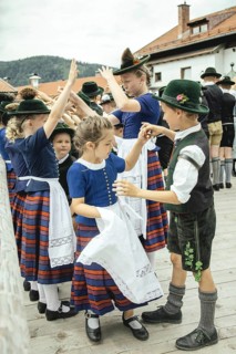 Traditional traditional costume anniversary of the Trachtenverein Schliersee Stamm 1888,