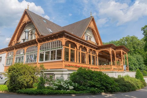 Meierei in the Bürgerpark from 1866, catering, veranda, landscape park with rivers and lakes,