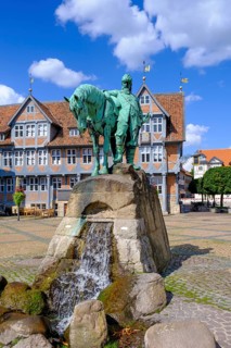 Town market, market square with town hall and monument to Duke August the Younger, Wolfenbüttel,