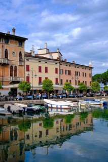 Houses at the harbour, Porto Vecchio, Lake Garda, Desenzano del Garda, Lombardy, Province of