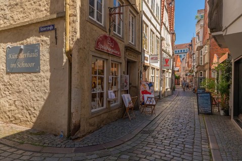 Renovated Schnoor neighbourhood with small shops, galleries, restaurants, cafés and residential