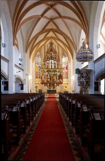 Döbelner St. Nicolaikirche with carved altar, probably around 1520 and pulpit, Renaissance carving