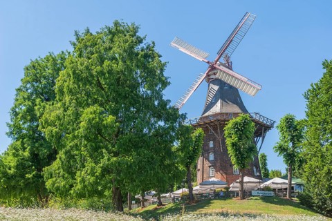 MÃ¼hle am Wall or HerdentorsmÃ¼hle, type gallery mill with wind direction tracking, restaurant and