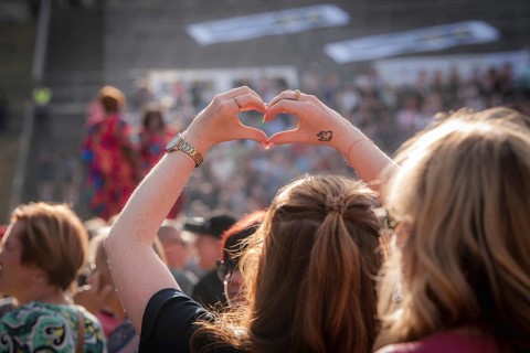 Hands formed into a heart at the Berliner Rundfunk 91.4 Open Air at the Berlin ParkbÃ¼hne Wuhlheide
