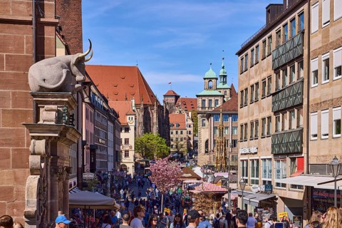 Pedestrian zone, building, fountain, church, town hall, castle, facades, windows, trees,
