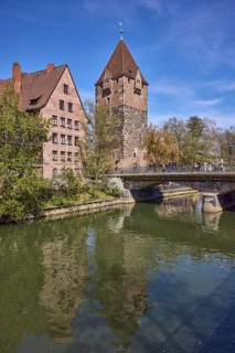 Schuldturm, river Pegnitz, bridge, historical buildings, house, trees, reflections, water surface,