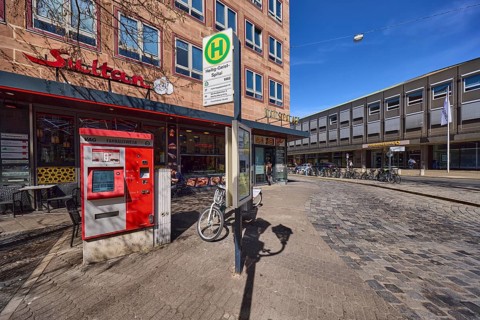 Bus stop Heilig-Geist-Spital, public transport, ticket machine, architecture, alleyway, cobblestone