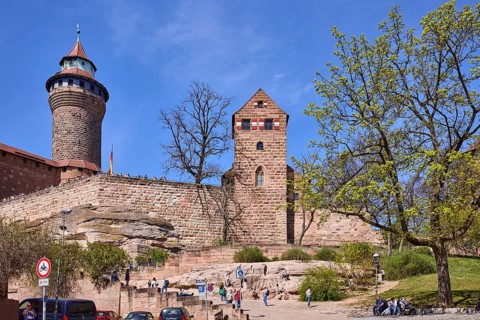 Imperial Castle, St. Walburgis Castle Chapel, Sinnwell Tower, monkey rock, castle, round tower,