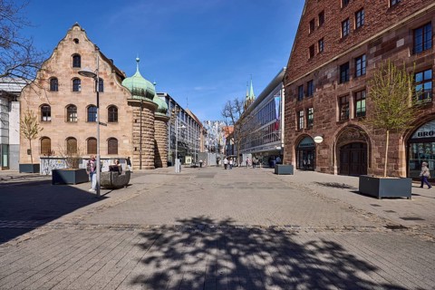 Armoury, historical building, shops, general architecture, pedestrian zone, lantern, trees, blue