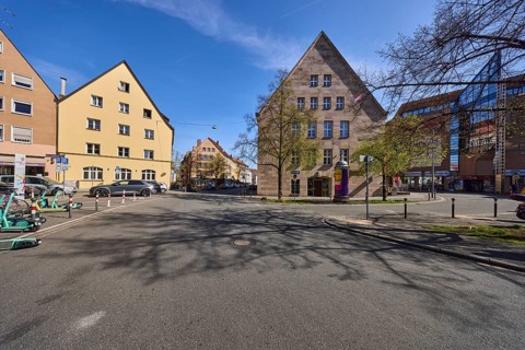 General architecture, houses, bollards, trees, blue sky, cirrostratus clouds, alleyway,