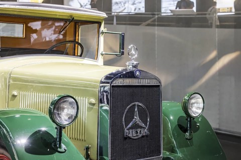 Mercedes-Benz Lo 2000 diesel platform lorry from 1932. The Mercedes-Benz Museum in Stuttgart