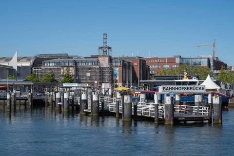 Central station, station bridge, jetty, harbour, Kiel, Kiel Fjord, Baltic Sea, Schleswig-Holstein,
