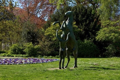 Artwork with the title Hengst Wohlklang in der Freiheitsdressur by Ulrich Conrad in the palace