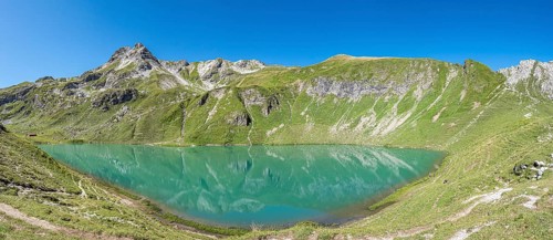 Lake Engeratsgundsee, mountain range between Oberstdorf and Bad Hindelang, Allgaeu, Bavaria,