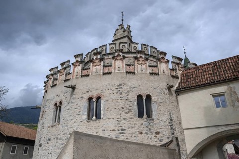 Castel Sant'Angelo, Romanesque around 1200, Castel Saint Angelo, Neustift St Margarethen Monastery,