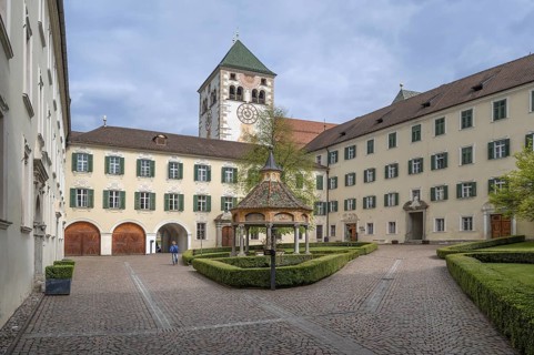 Inner courtyard with the miracle fountain, 1508, from the Neustift St Margarethen monastery, Vahrn,